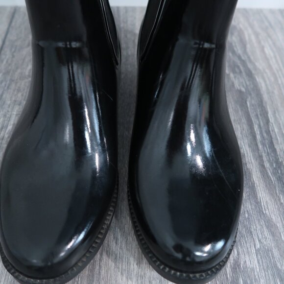 Michael Kors Shoes Womens 8 Black Chelsea Rain Boots Ankle Booties Slip On - Picture 3 of 15
